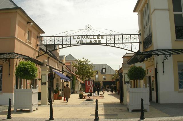 La Vallee Village La Vallee Village